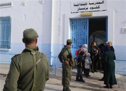 Tunisia Declares Amnesty for Political Prisoners