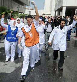 Bahraini Authorities Release Medics on Bail, Young Protester Defies Ban