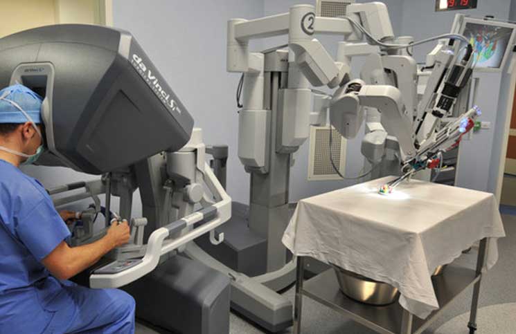 الروبوتات تدرب الأطباء للتعرف بشكل أفضل على المرضى