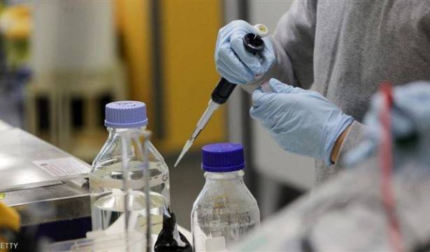 أميركا وبريطانيا يد واحدة ضد "بكتيريا"