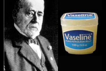 عُرف باسم "هلام البترول" أما اسمه التجاري فكان "فازلين"