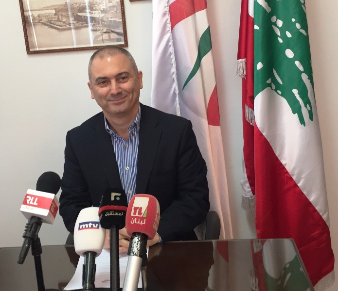 محفوض: حذار استنساخ شاكر عبسي جديد في عين الحلوة