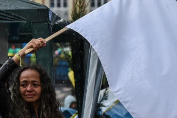 الصينيون اتخذوا الراية البيضاء رمزا للحداد