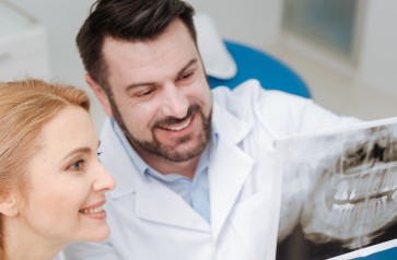 اعوجاج الأسنان قد لا ينتج عنه أية مشاكل صحية، ولكنه في الوقت ذاته قد يمثل خطرا على الصحة