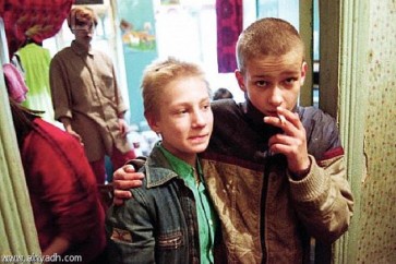 حقائق طبية مفاجئة عن المراهقات في سن الـ14