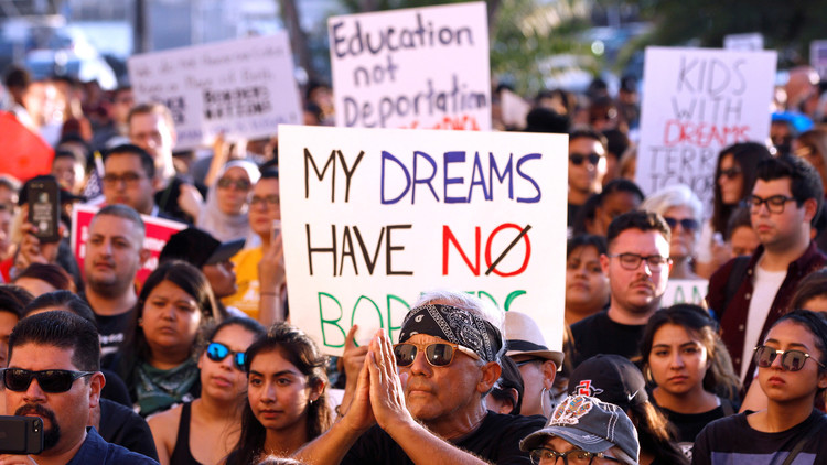 59b0745f95a597d71d8b4567