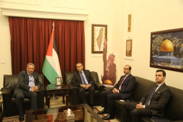 الدبور والنجاري