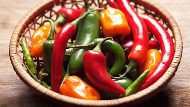 لا تفرطوا بتناول الطعام الحارّ.. والّا!