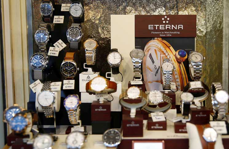 ارتفاع صادرات الساعات السويسرية بعد عامين من تراجعها