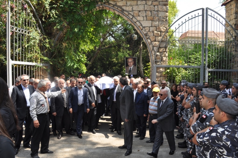 تشييع عبد اللطيف الزين