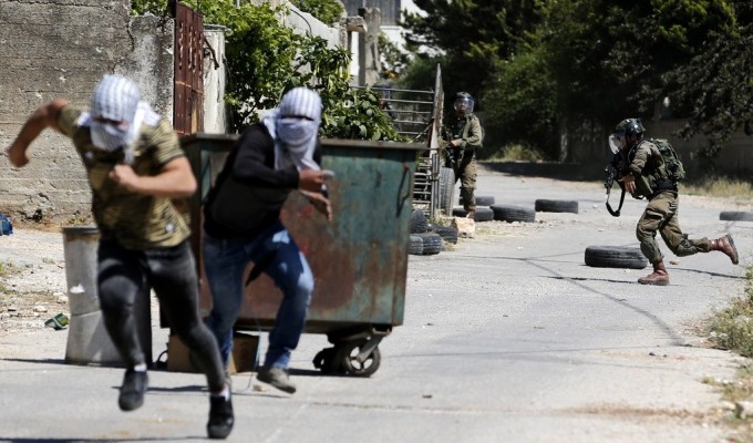 مواجهات مع العدو