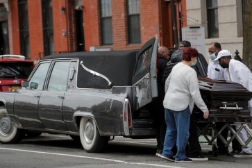 الولايات المتحدة.. 850 وفاة وأكثر من 25 ألف إصابة جديدة بكورونا في يوم واحد