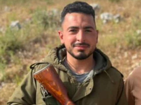 -5861810518958915332_121