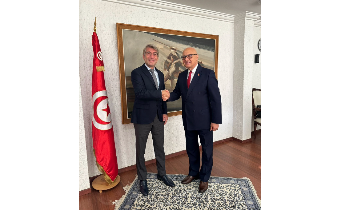 8e46100bada274ced23dc84af2370122