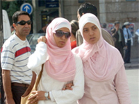 Maroc: Rabat, le voile est interdit dans un lycée français  


