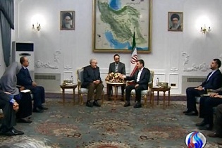 Brahimi et Ahmadinejad