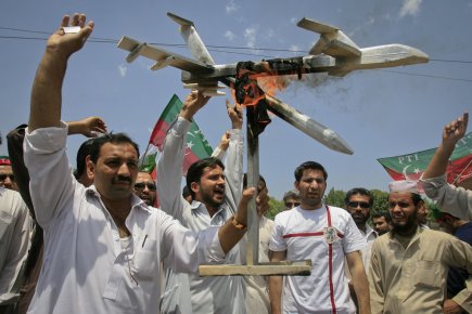 Obama reconnaît l’existence de frappes de drones américains au Pakistan

