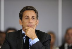 Sarkozy a décidé: la France va se retirer plus tôt que prévu d’Afghanistan