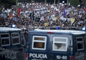 A Madrid, des milliers de manifestants aux cris de 