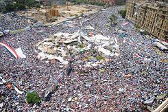 Egypte: des dizaines de milliers de manifestants place Tahrir