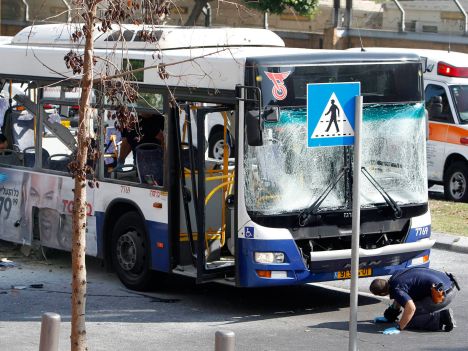 Un engin explosif a été placé dans un bus à Tel-Aviv