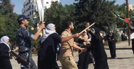 La police de Hamas réprime une manifestation féminine