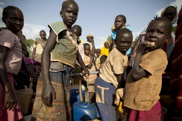 Des rebelles soudanais utilisent un camp de réfugiés au Soudan du Sud