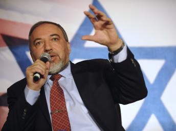 Lieberman accuse l’Europe d’appliquer une politique hostile aux juifs