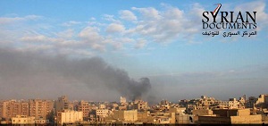 la fumée de l'explosion de l'église