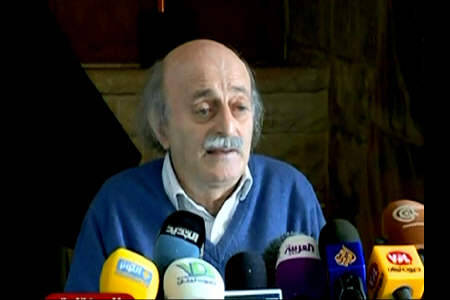 Joumblatt annonce son initiative nationale, sans prévoir de résultats