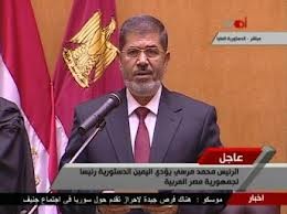 Morsi appelle à un référendum le 15 décembre sur la Constitution