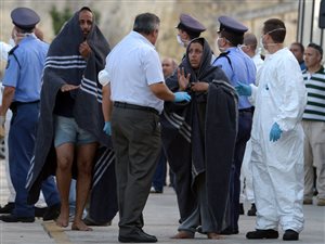 Naufrage/Malte: des Syriens affirment que les Libyens ont ouvert le feu au départ
