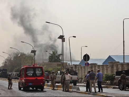 Dix-huit morts dans des attentats et l’assaut d’un ministère à Bagdad