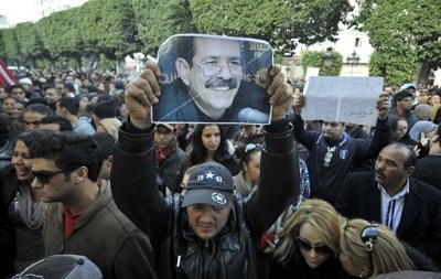 Manifestation à Tunis pour la démission du gouvernement