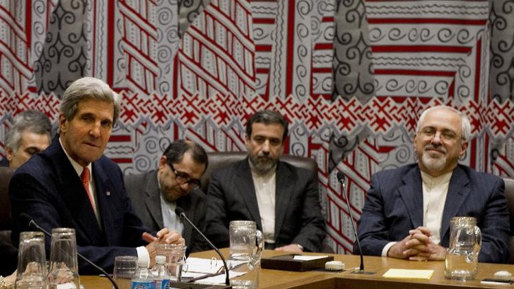 Négociations nucléaires : Zarif rejette les accusations de Kerry