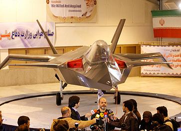 L’Iran dévoile un
avion de combat parmi les plus sophistiqués du monde