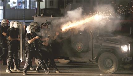 Nouvelles échauffourées entre policiers et manifestants à Istanbul
