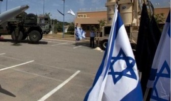 Une base militaire israélienne fortifiée attaquée
