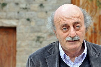 Violente charge de Walid Joumblatt contre les takfiristes