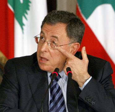 "L’initiative de Berry est une perte de temps", selon Fouad Siniora