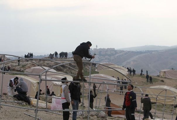 Ordre israélien d’évacuation d’un camp palestinien sur le site d’une colonie