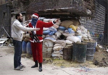 Syrie: Le père Noël anti-takfiri...!