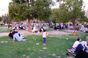 A Damas, on se presse dans les jardins publics pour oublier la guerre

