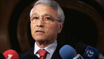 Corruption: Alger lance un mandat d’arrêt contre un
ex-ministre de l’Energie