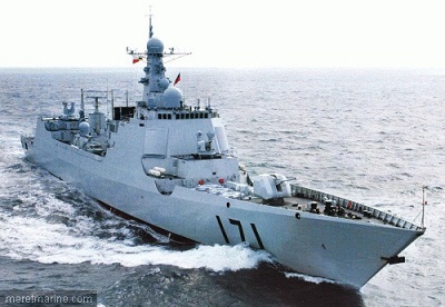 Visite inédite de 2 destroyers chinois dans un port iranien