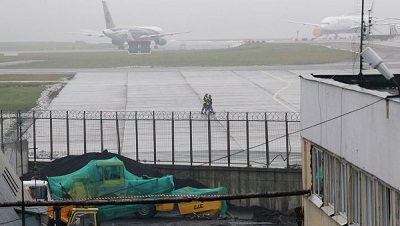 Mort de Margerie: quatre employés de l’aéroport moscovite interpellés