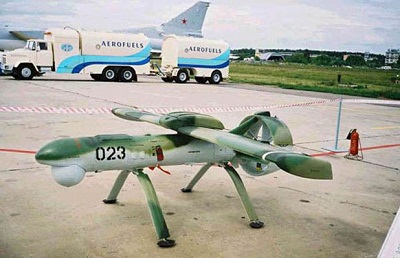 La Russie livre des centaines de drones à la Syrie !!

