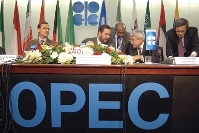 La baisse du cours pétrolier risque de provoquer un conflit au sein de l’OPEP
