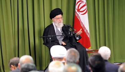 S.Khamenei: les puissances coloniales utilisent le nuléaire comme prétexte