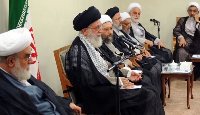 Khamenei: l’Iran s’oppose fermement à toute intervention américaine en Irak